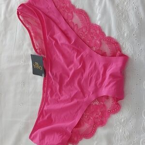 Women's Pink Lace Panties